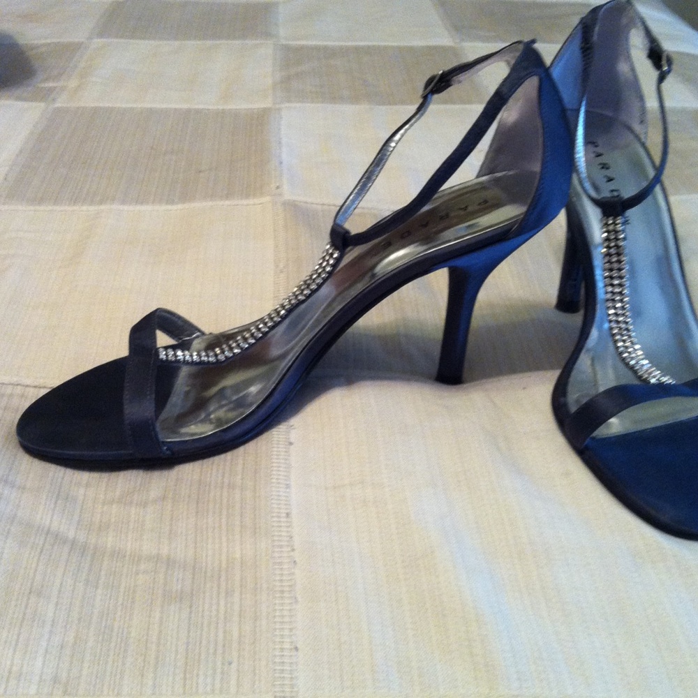 💢🌟 🎉 LAST CALL! Grey Rhinestone Heels - Picture 2 of 4
